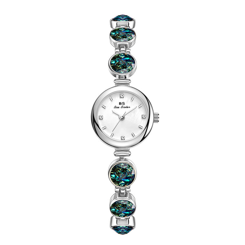 Montre pour femme en quartz avec perles de malachite élégante