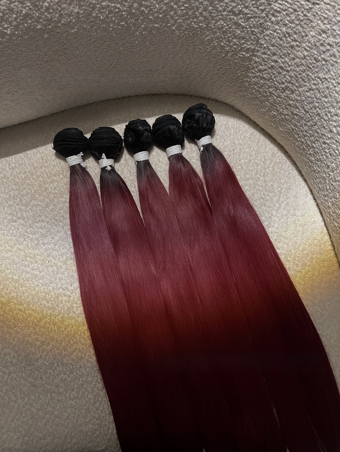 Lots de cheveux lisses vietnamiens 100 % authentiques pour un look et un toucher réalistes.