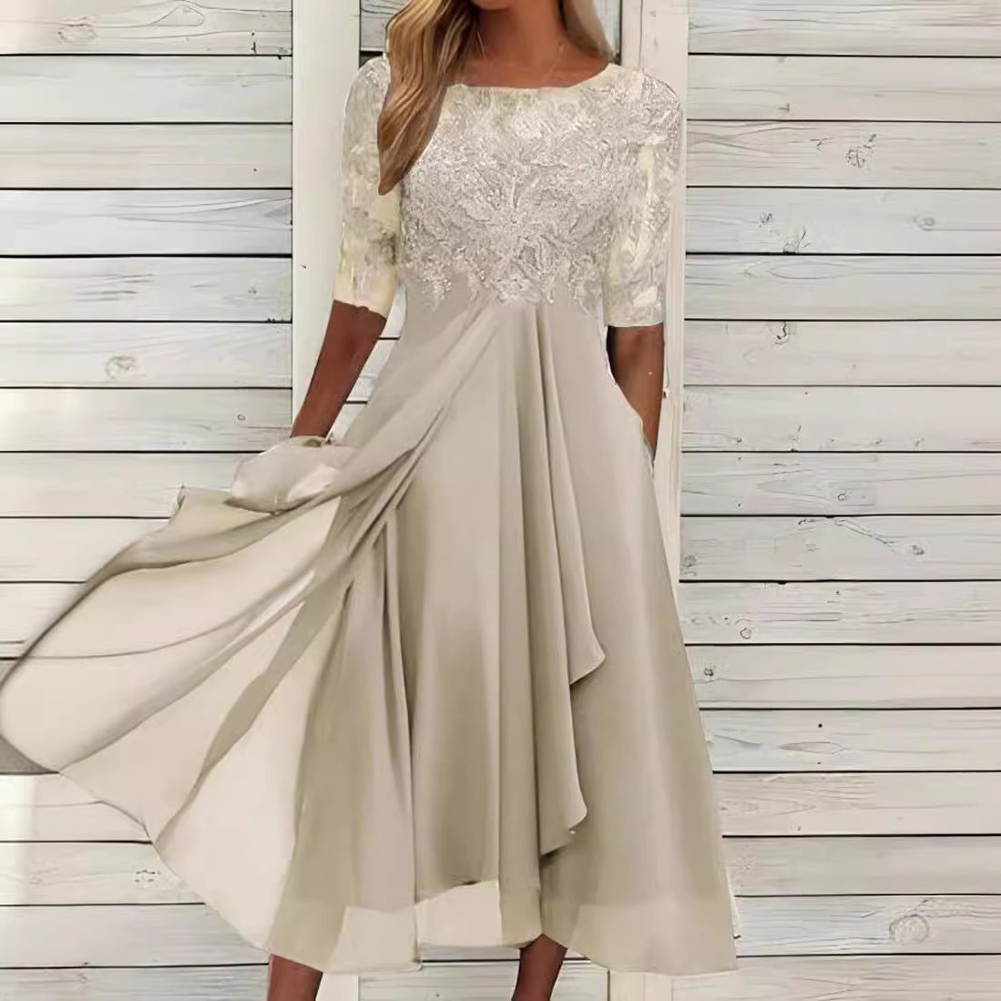 Robe élégante en dentelle en chiffon ajourée cousue