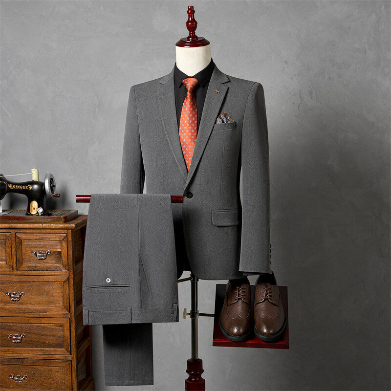 Ensemble de costume trois pièces homme coupe slim