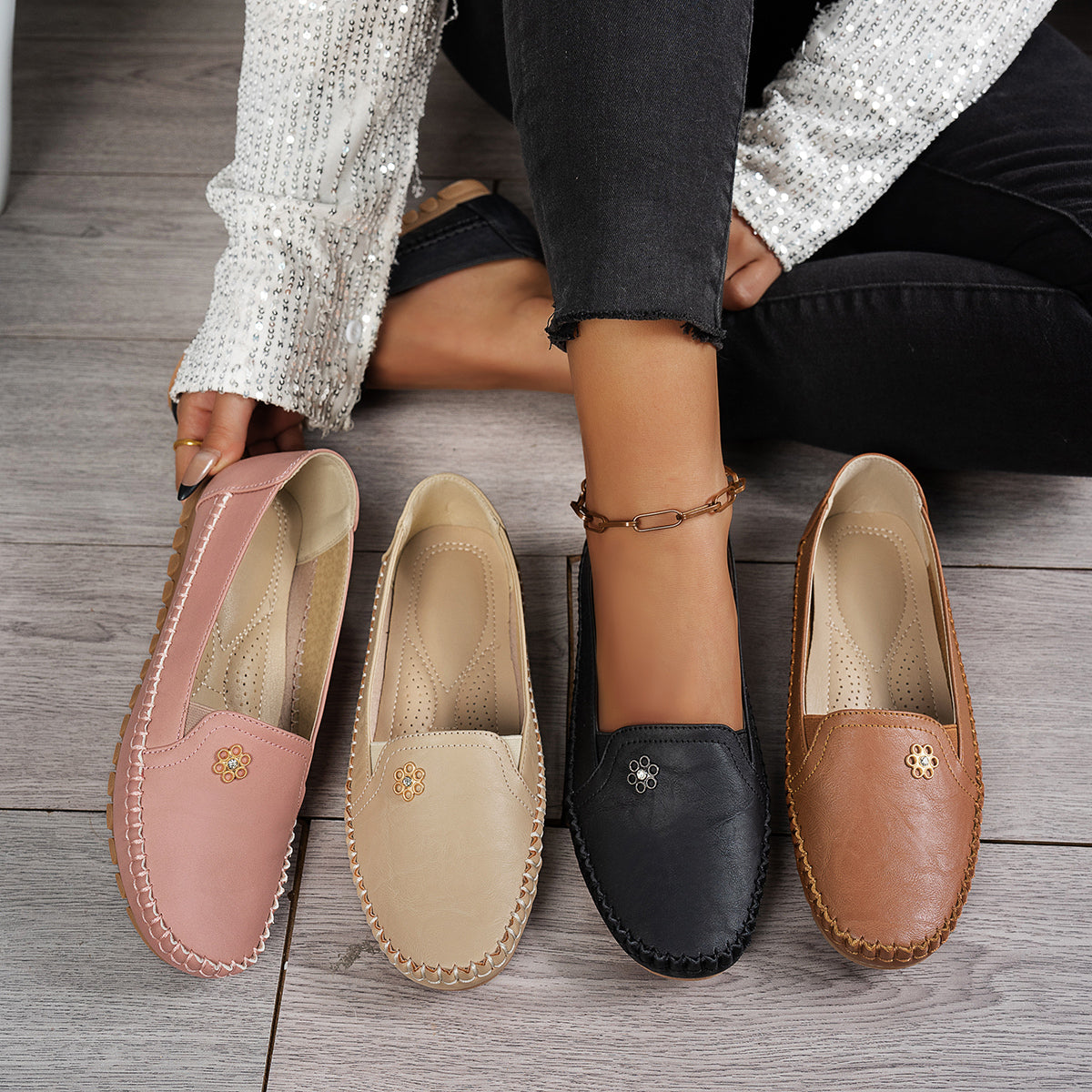 chaussures : Mocassins plats rétro pour femmes de couleur unie