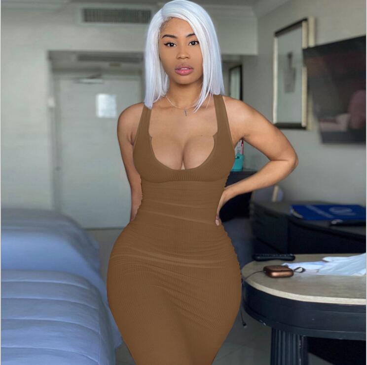 Sleeveless Slim-Fit Skirt