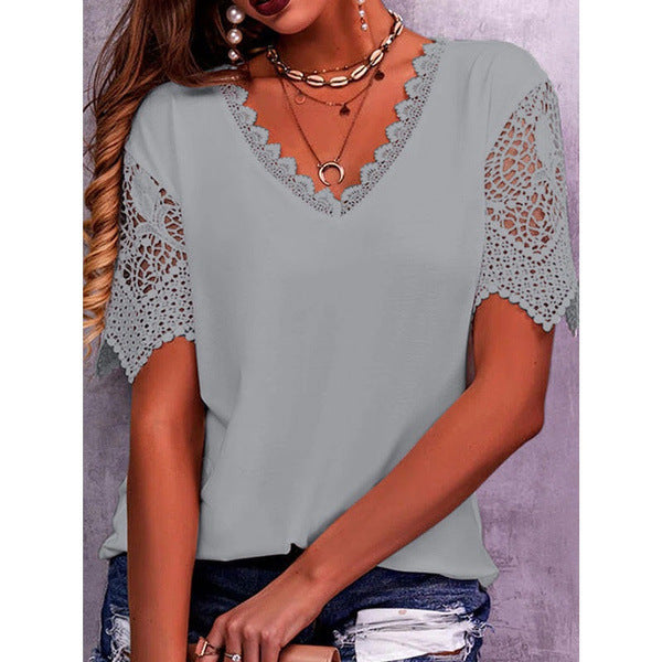 T-shirt pour femmes à col en V avec bordure en dentelle et manches courtes