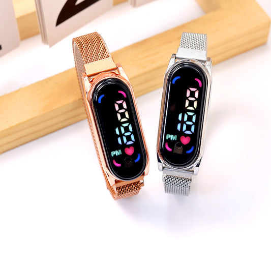 Montre électronique à LED avec lumières colorées et bracelet magnétique