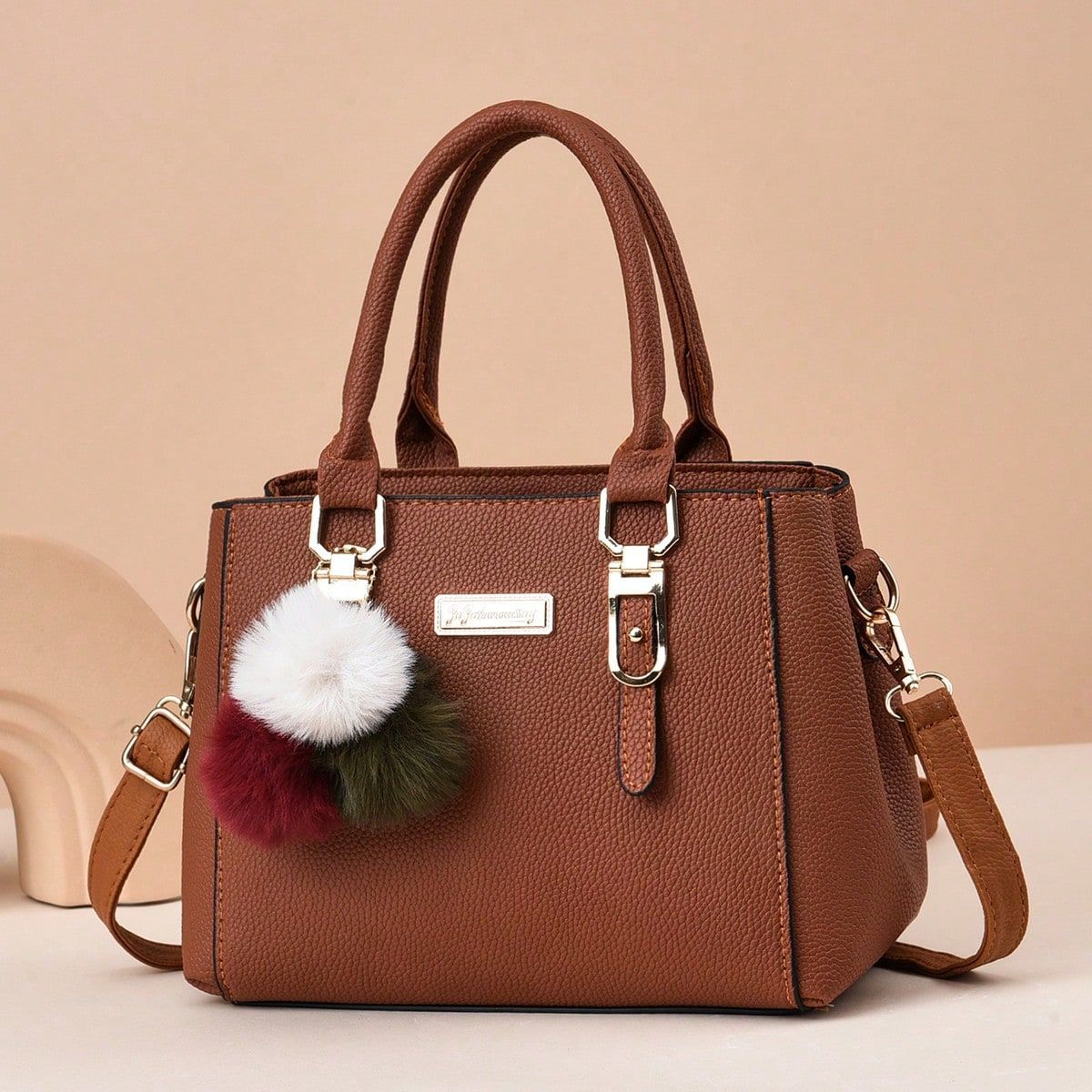 Sac à épaule tendance à double couche avec accent en fourrure