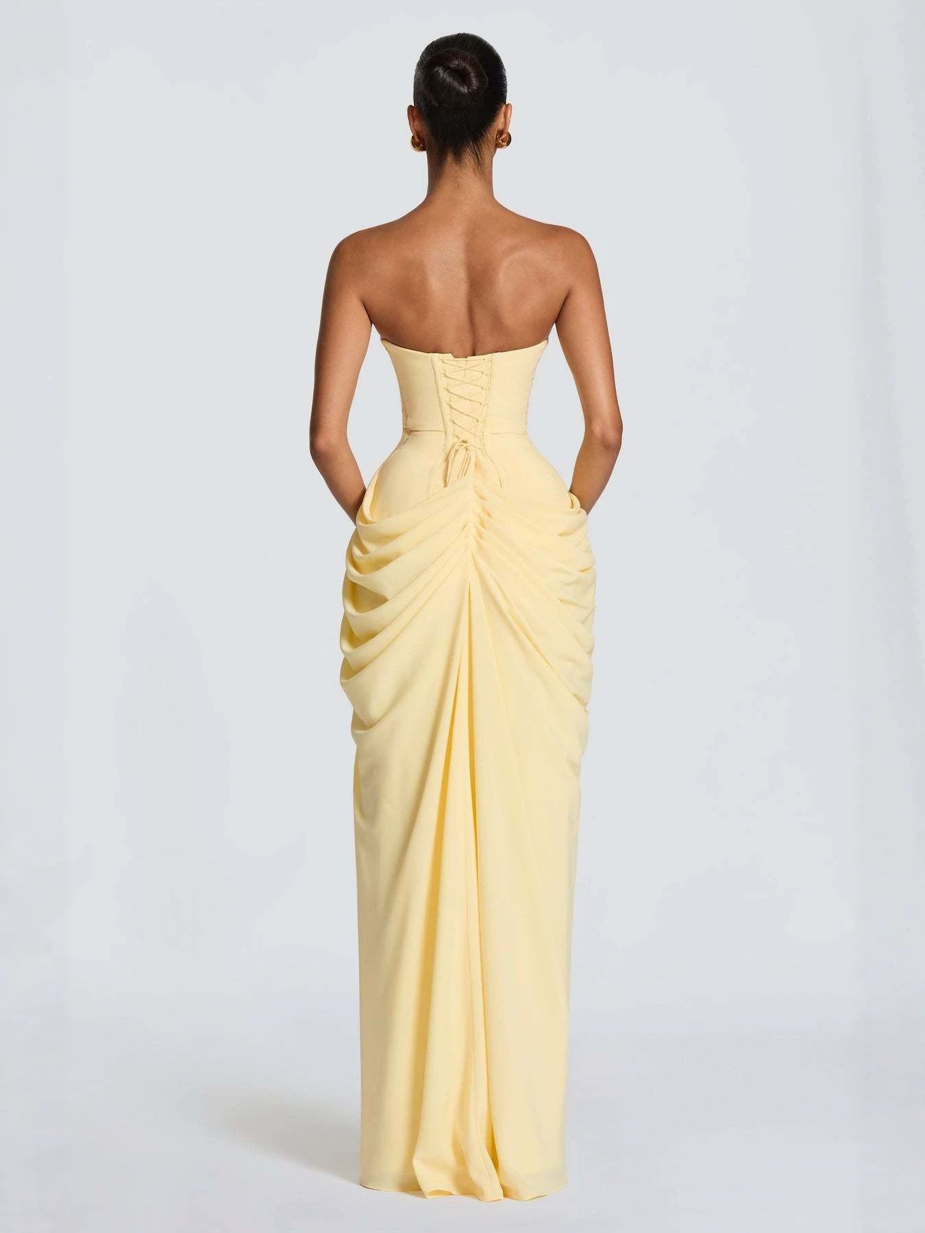Robe Dos Nu en Dentelle Style Français