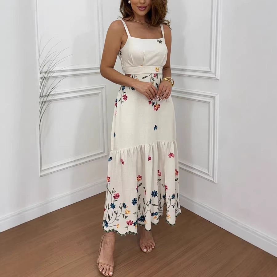 Robe à bretelles spaghetti à motifs floraux