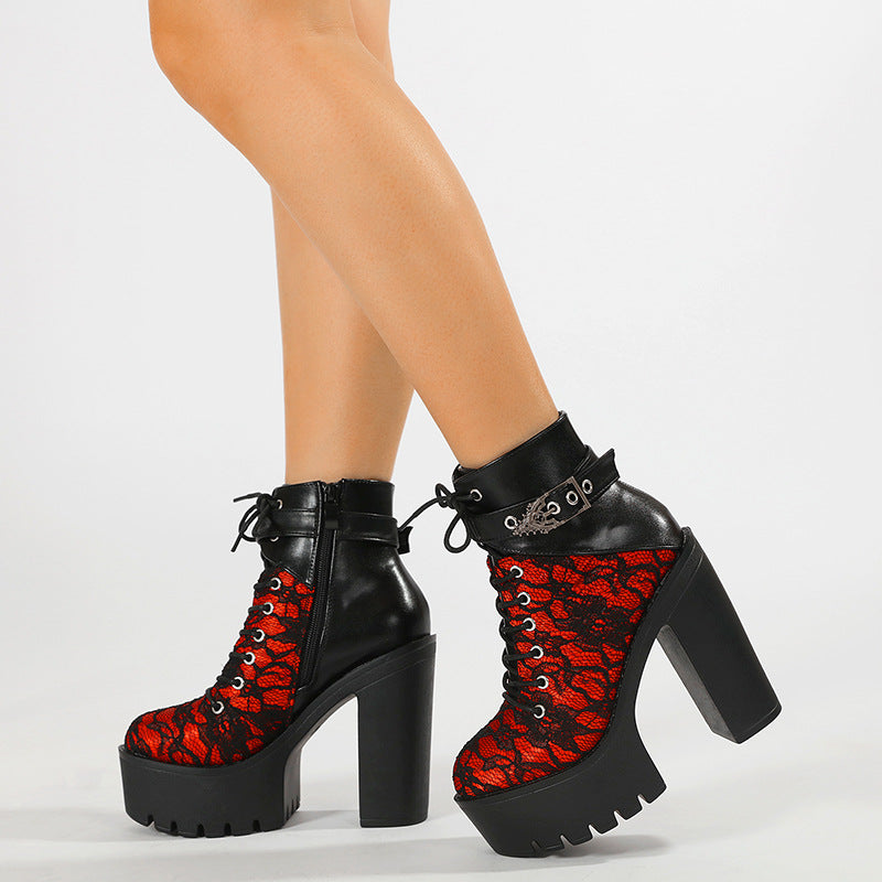 Bottines vintage à talons hauts en dentelle