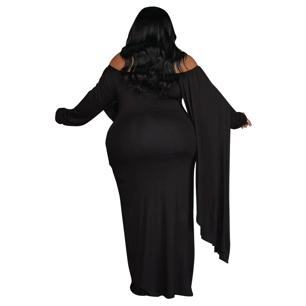 Habit :Robe moulante à manches longues et épaules dénudées