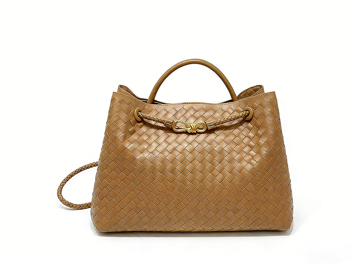 Sac fourre-tout tissé avec boucle en corde métallique