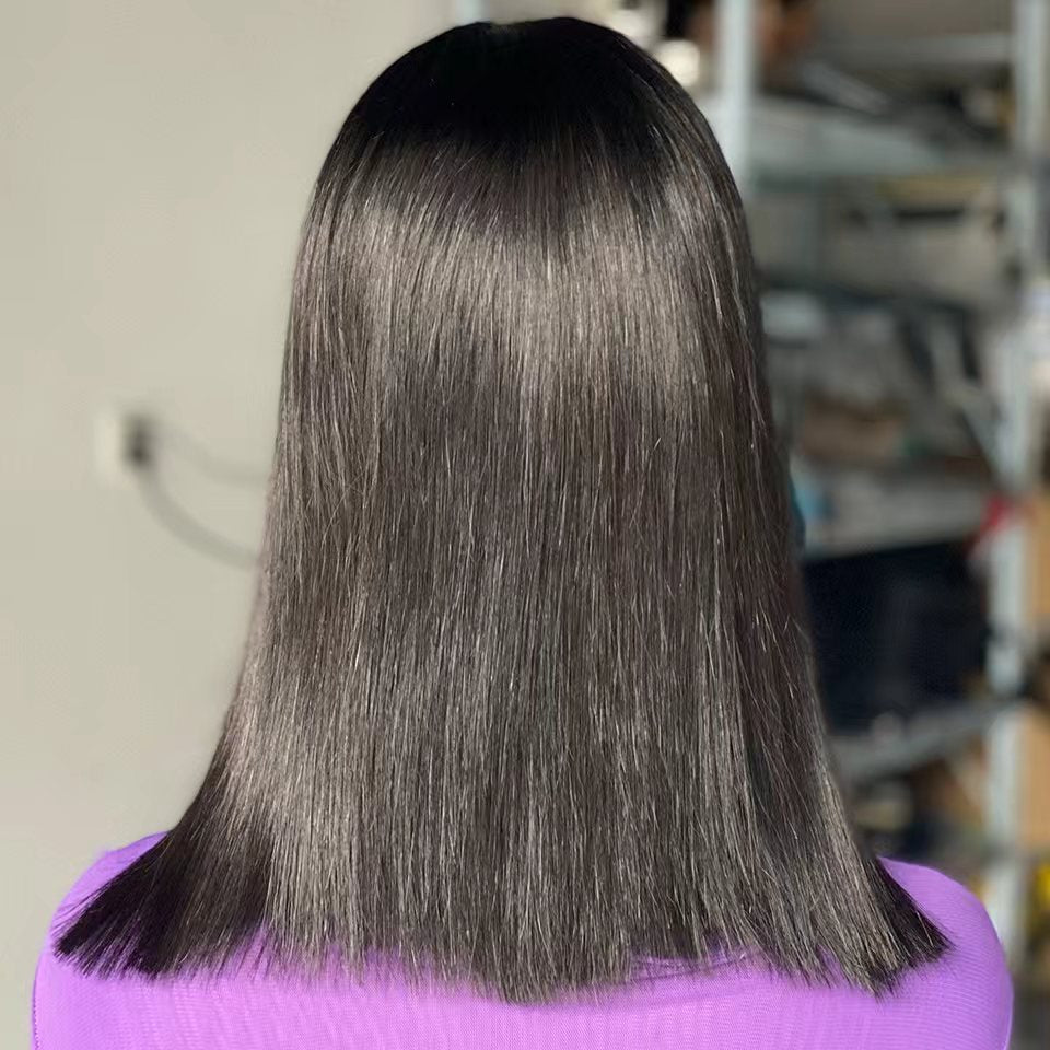 Perruque en cheveux humains raides comme des os