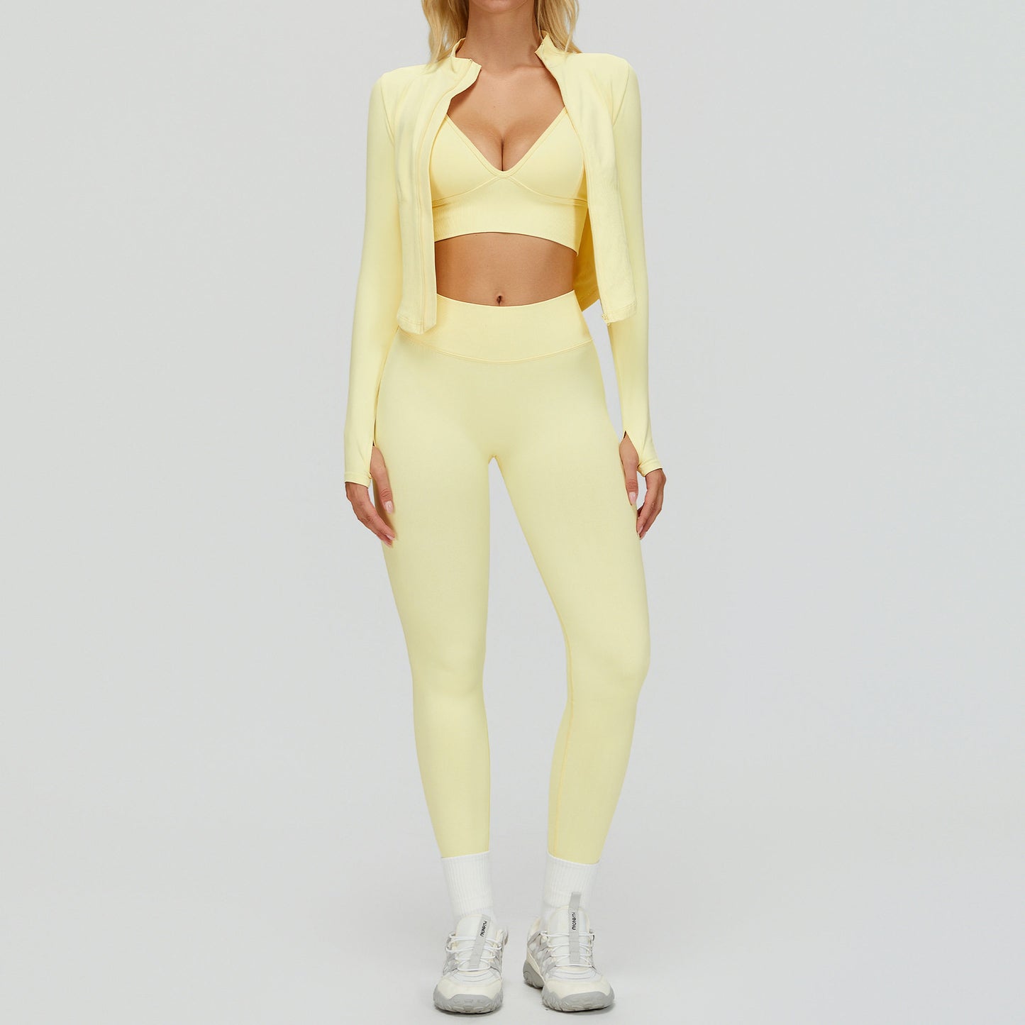 Ensemble de sport pour femmes