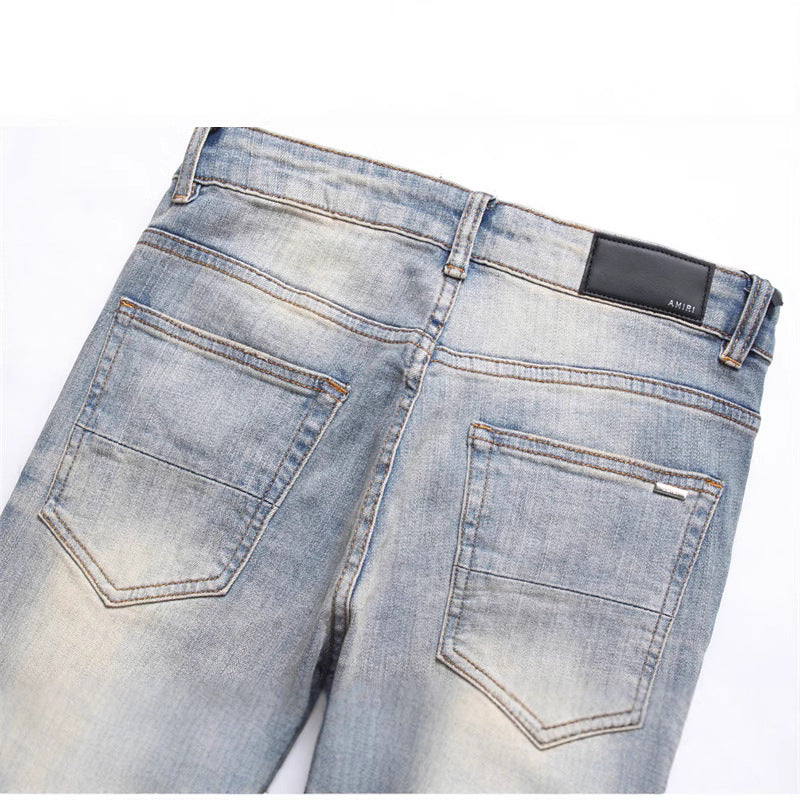 Jean stretch brodé à la cheville