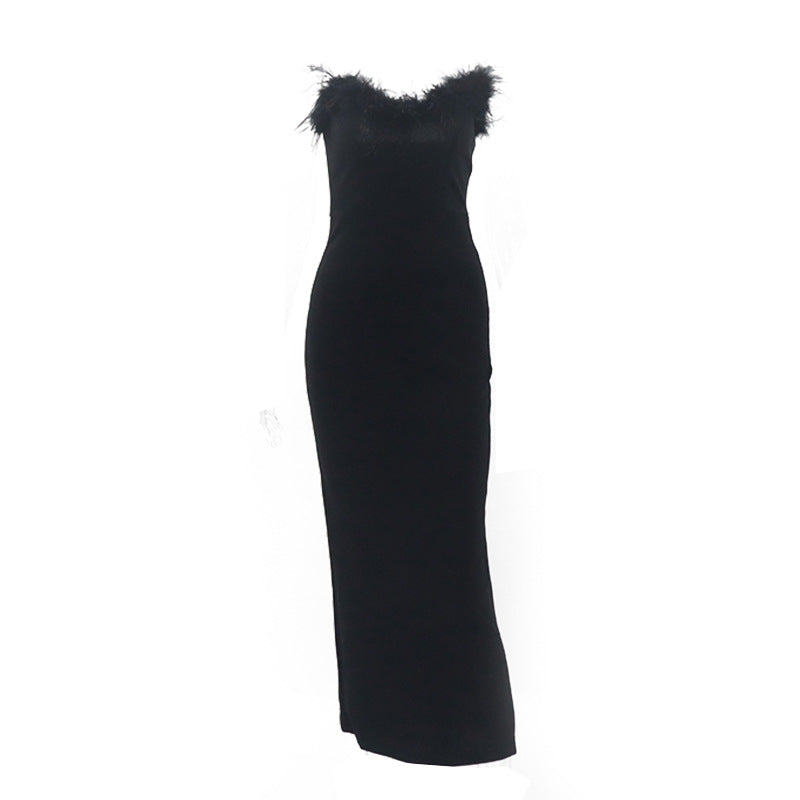 Robe moulante pour femme avec col en plumes