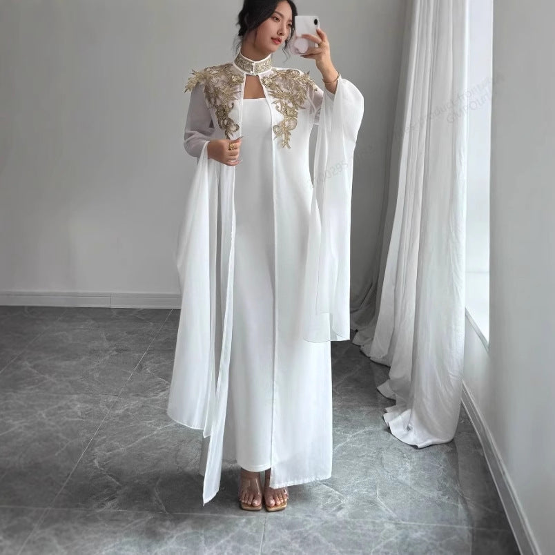 Robe de soirée blanche élégante à manches longues