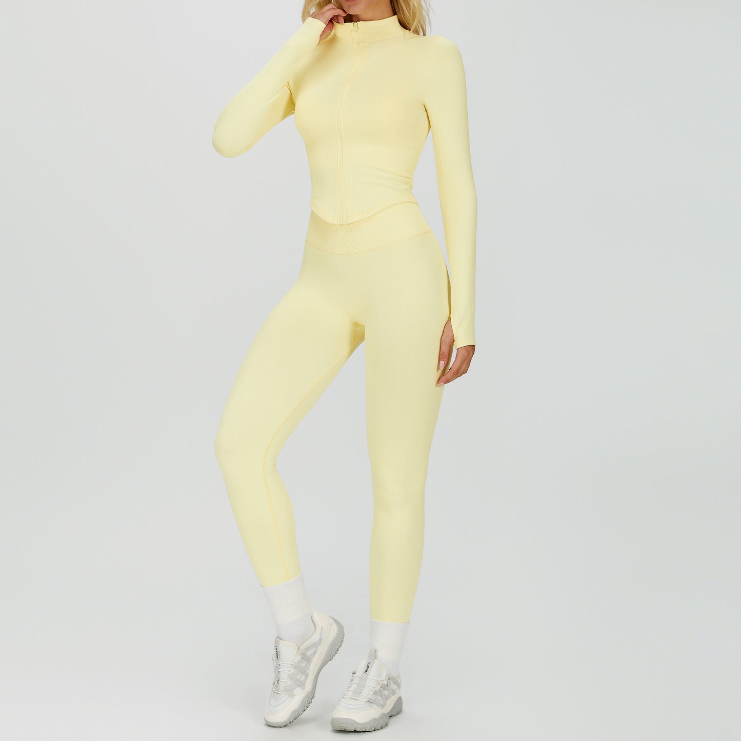 Ensemble de sport pour femmes