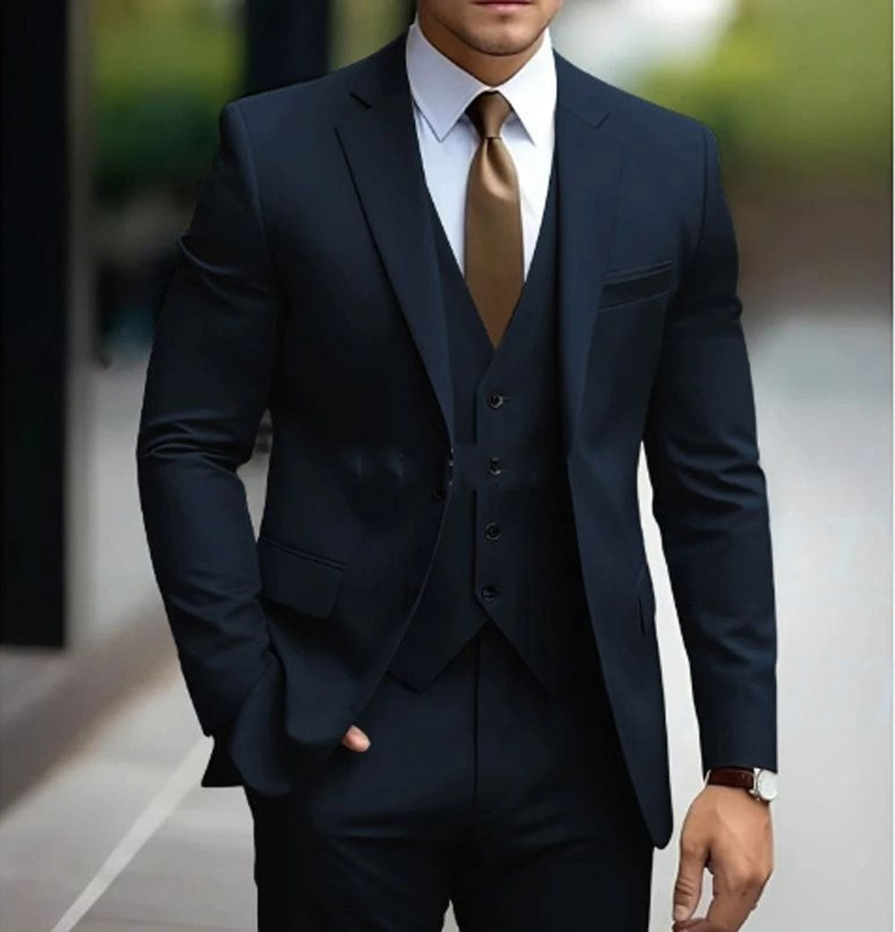 Costume trois pièces pour hommes coupe ajustée