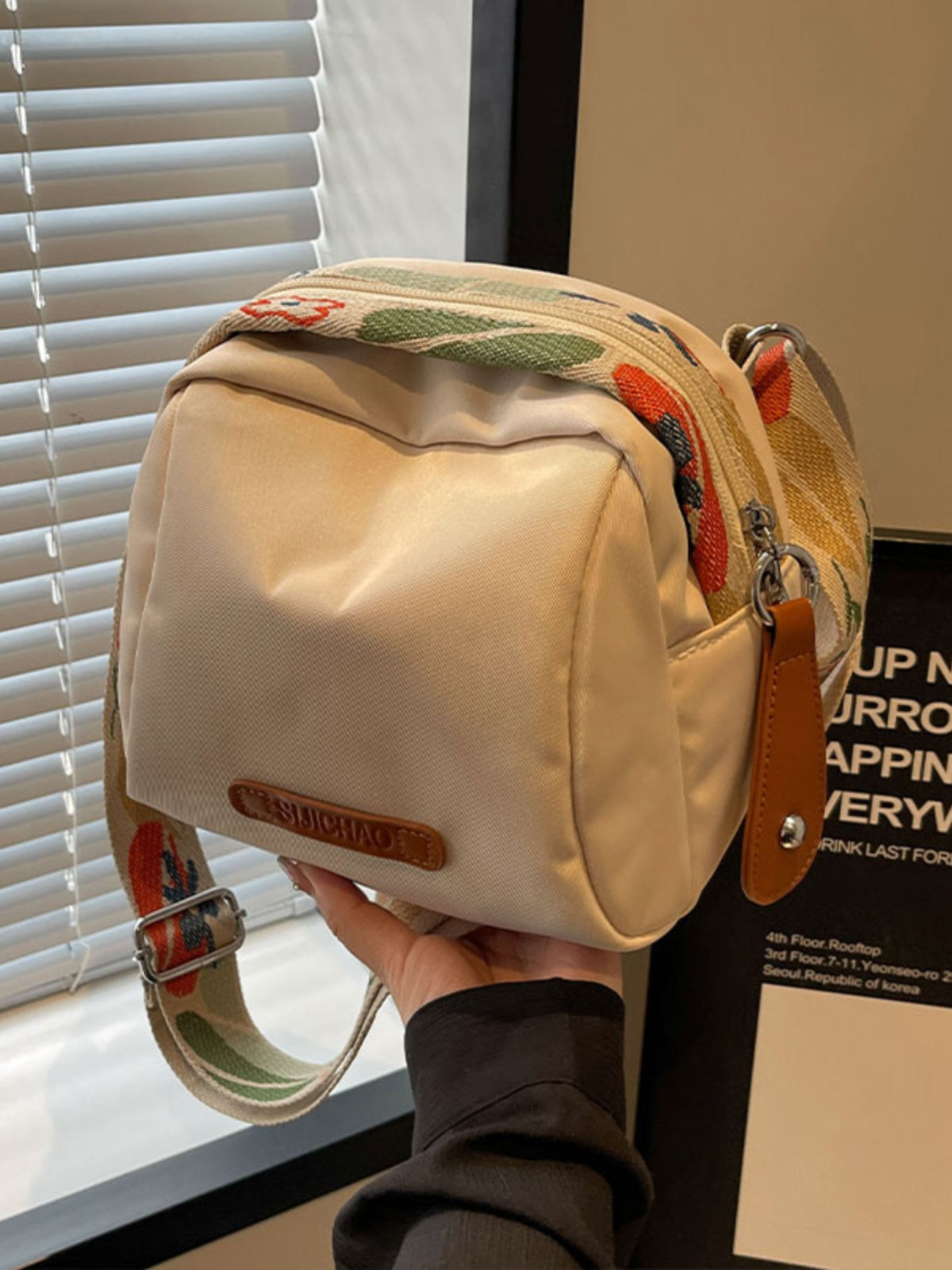 Sac bandoulière en nylon imperméable