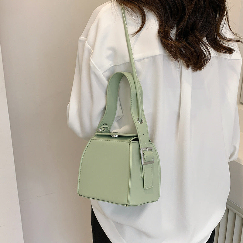 Sac bandoulière carré petit modèle en PU