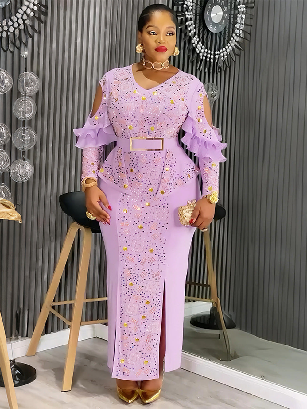 Habit :Robe de soirée élégante ornée de strass et de perles