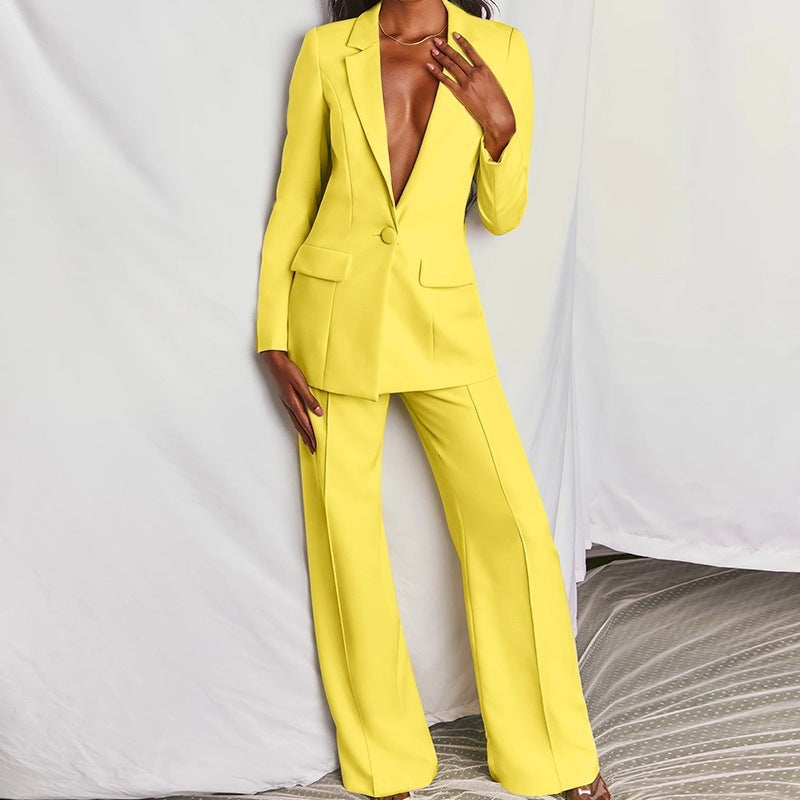 Ensemble de costume féminin