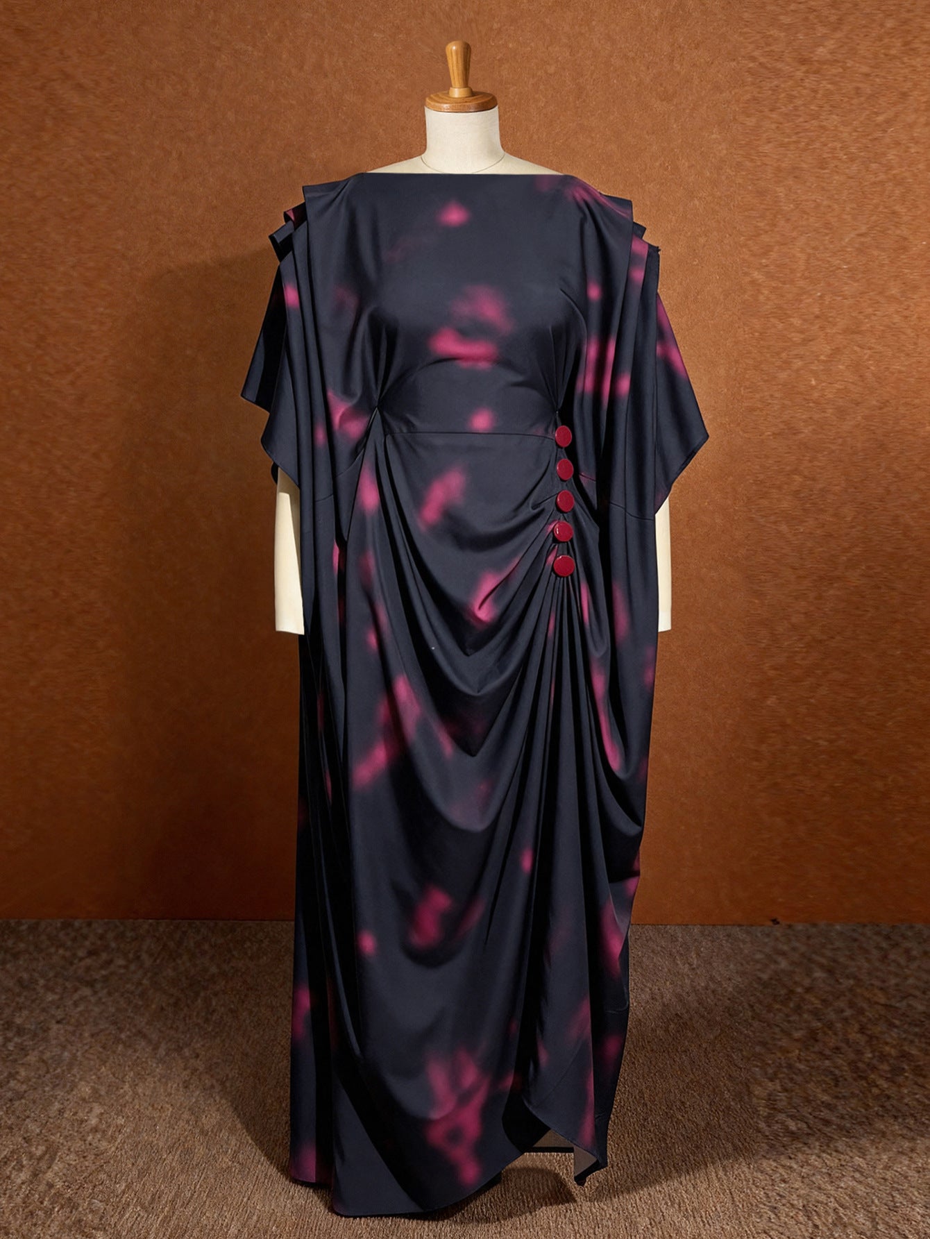 Habit :Robe à col rond