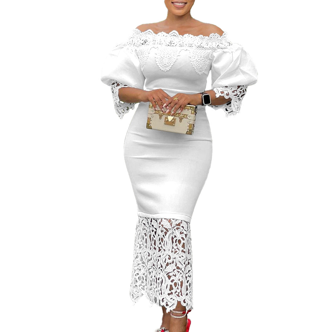 Habit :Robe élégante à empiècements de dentelle et col bateau