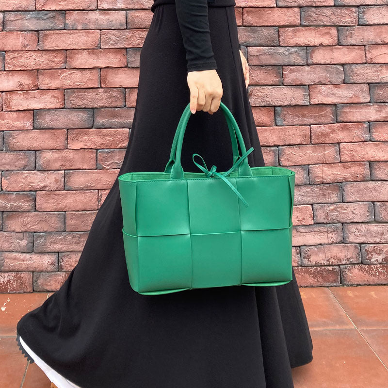 Sac fourre-tout tissé en cuir véritable