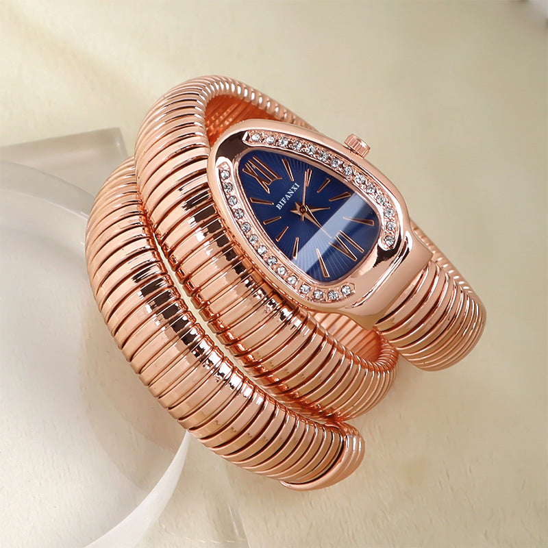 Montre en quartz bracelet serpent à la mode