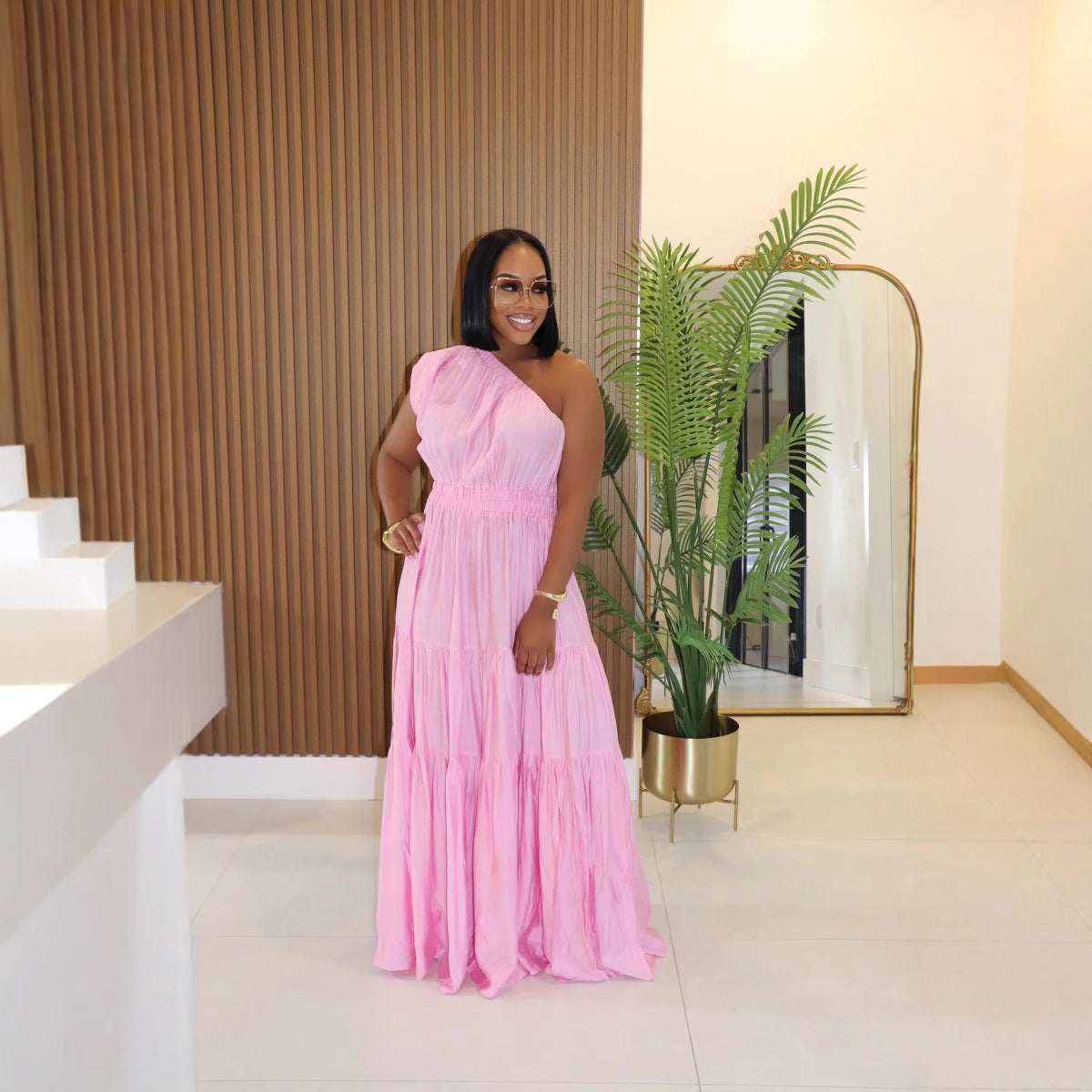 Robe maxi en lin à épaules inclinées