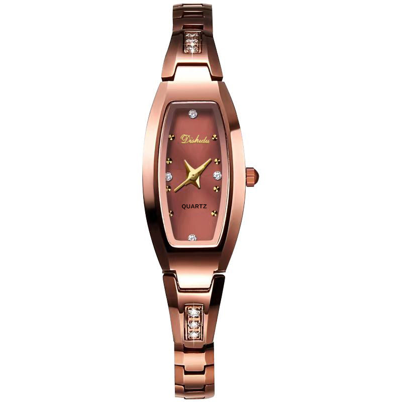 Montre pour dames ovale avec un petit cadran