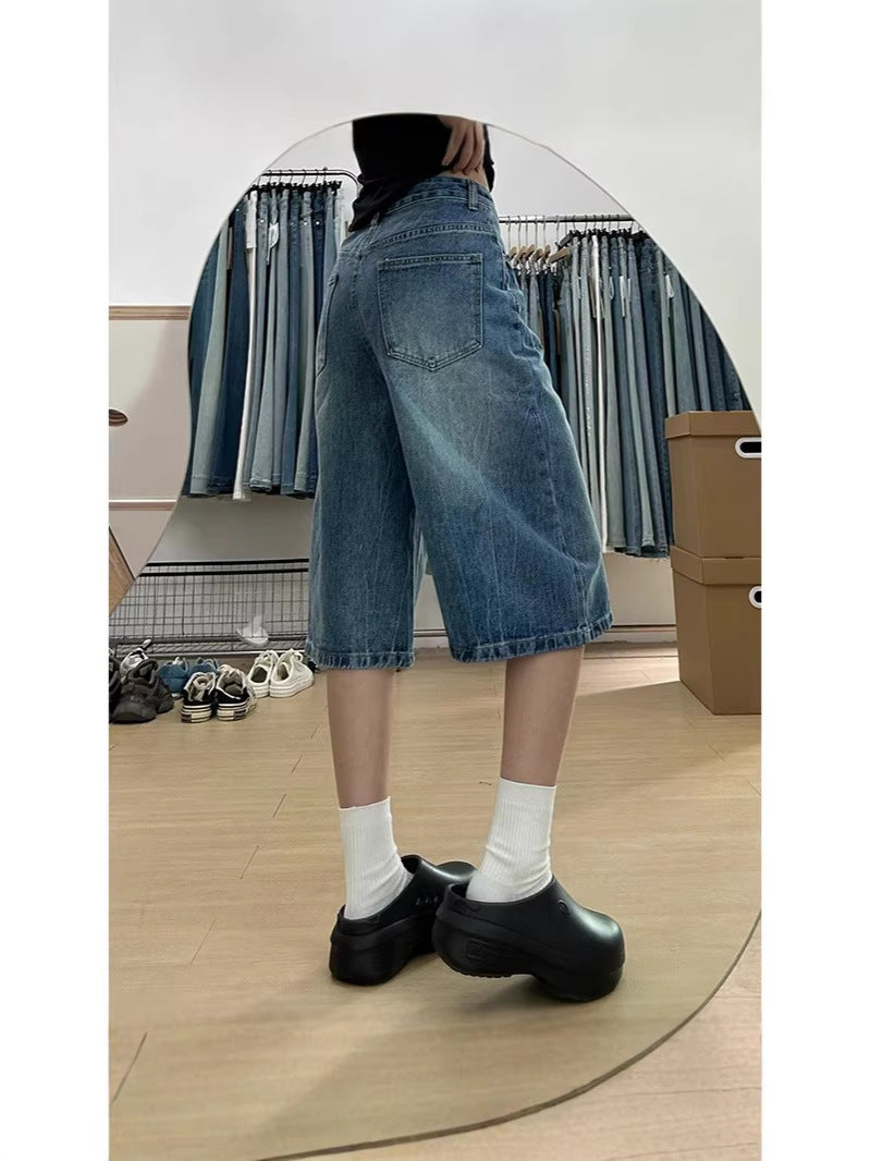 Pantalon en jean large et raccourci en bambou avec strass