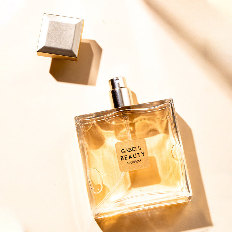 Parfum floral léger, frais et de longue durée