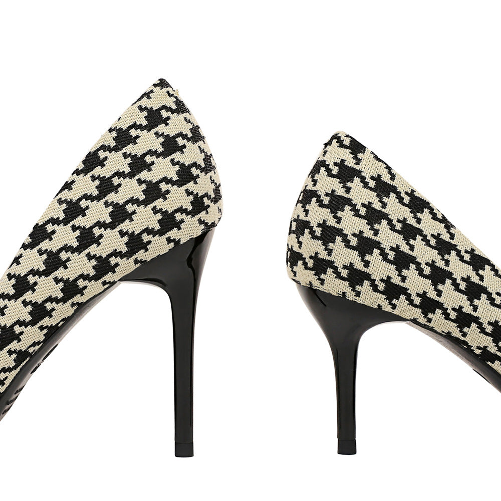 chaussures à talons bas et hauts à motif paon