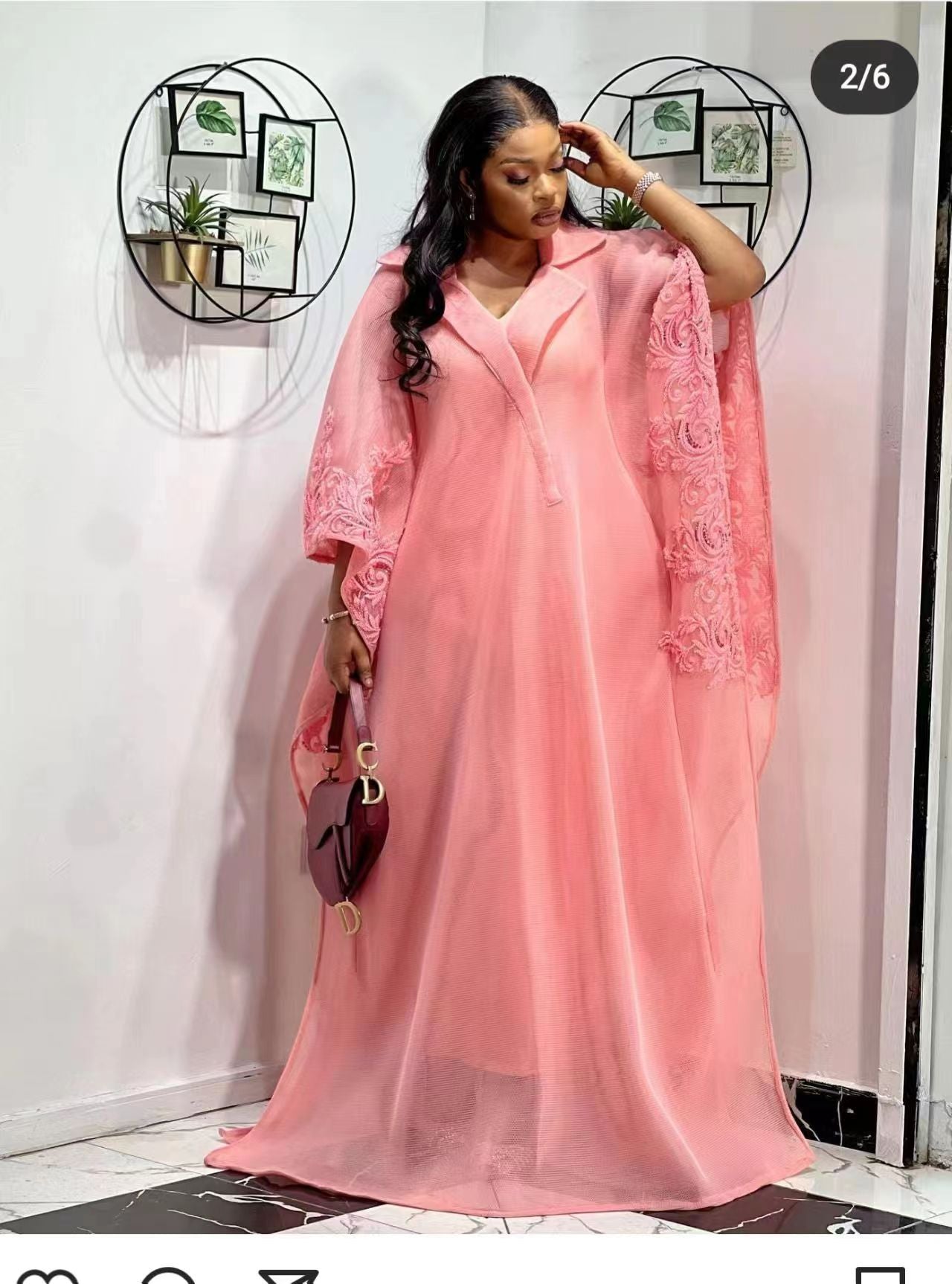 Habit :Robe longue fluide brodée