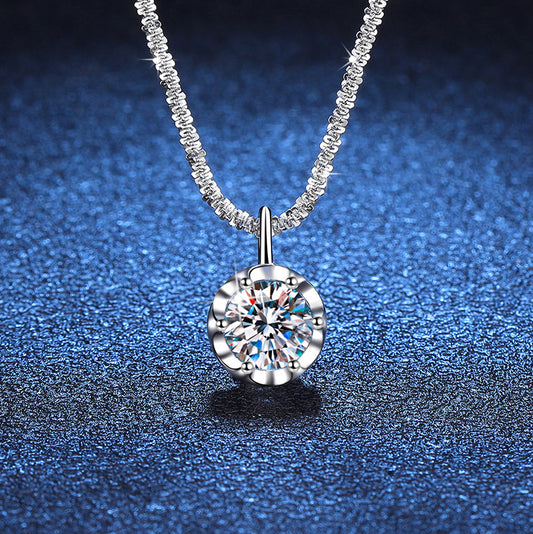 Collier Couronne en Moissanite