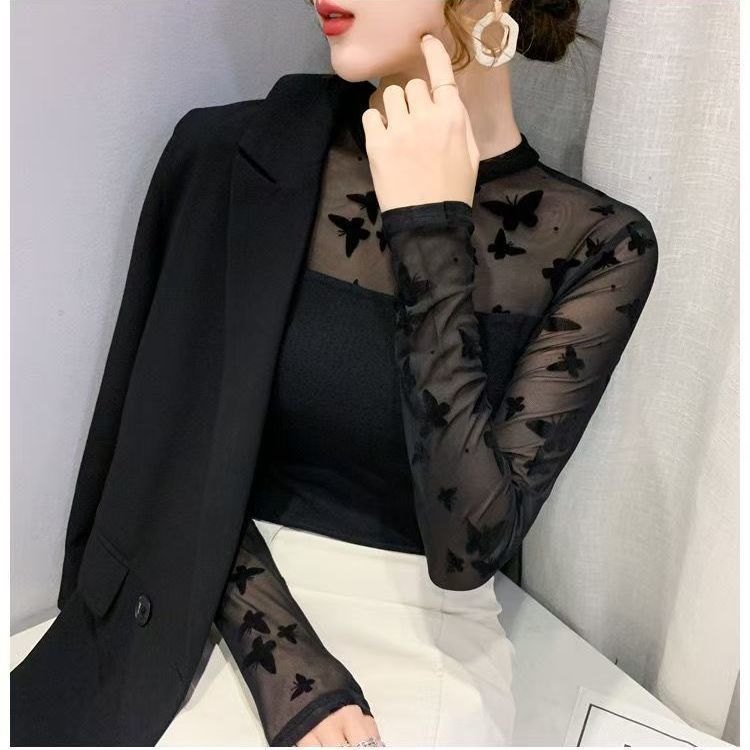 Chemise moulante à couches en mesh pour femmes