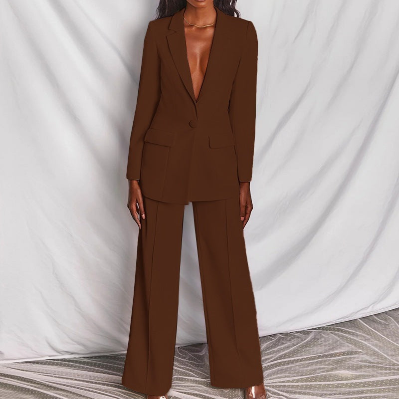 Ensemble de costume féminin