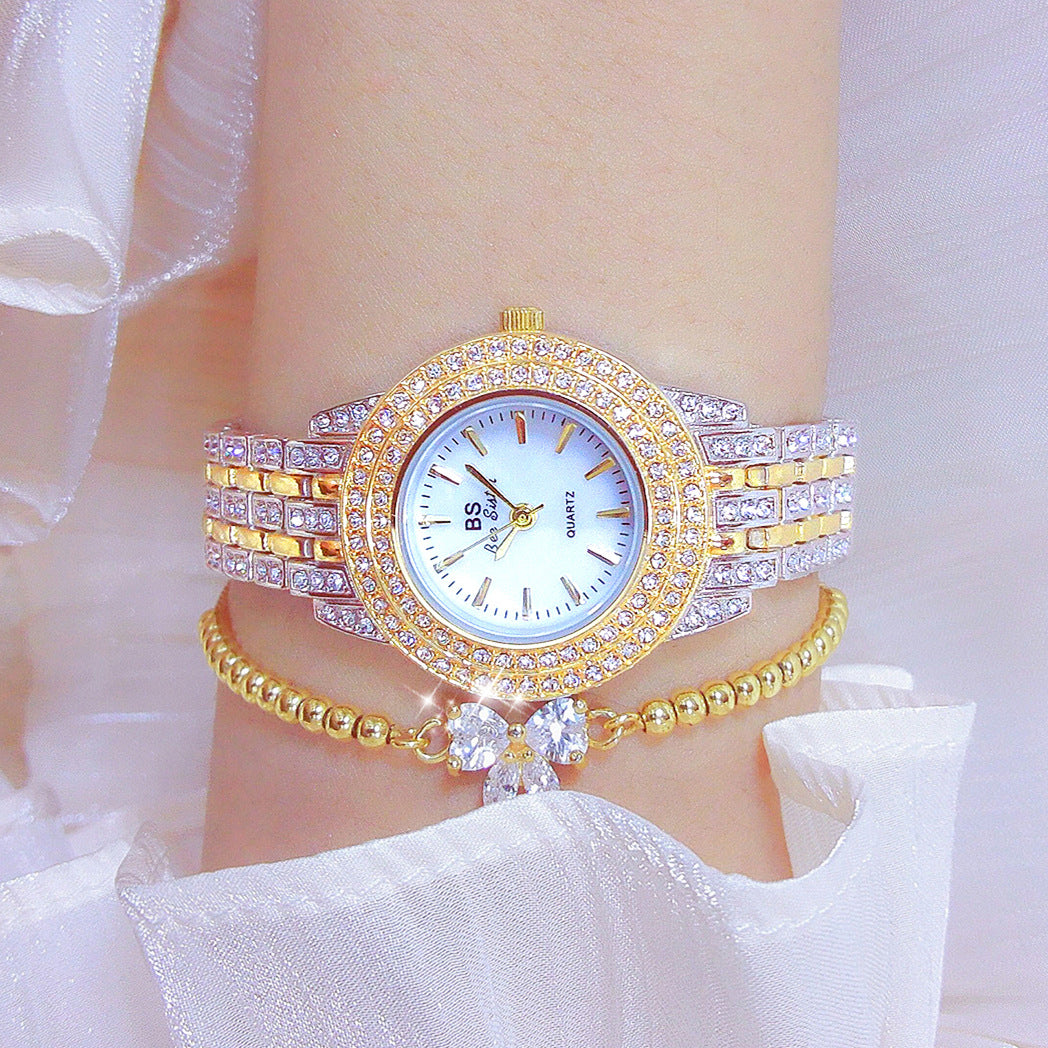 Montre de luxe pour femmes avec cadran en nacre et diamants