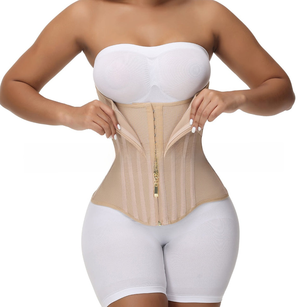 Sculpteur de taille en maille avec crochets internes
