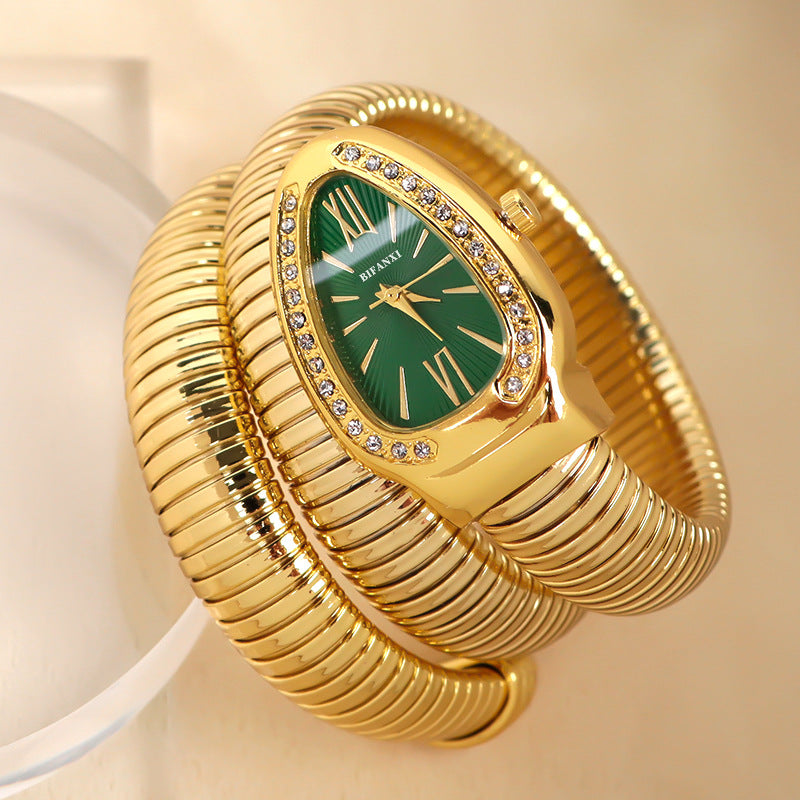 Montre en quartz bracelet serpent à la mode