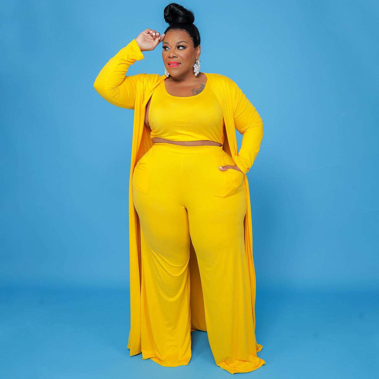 Habit :Ensemble de trois pièces pour femme