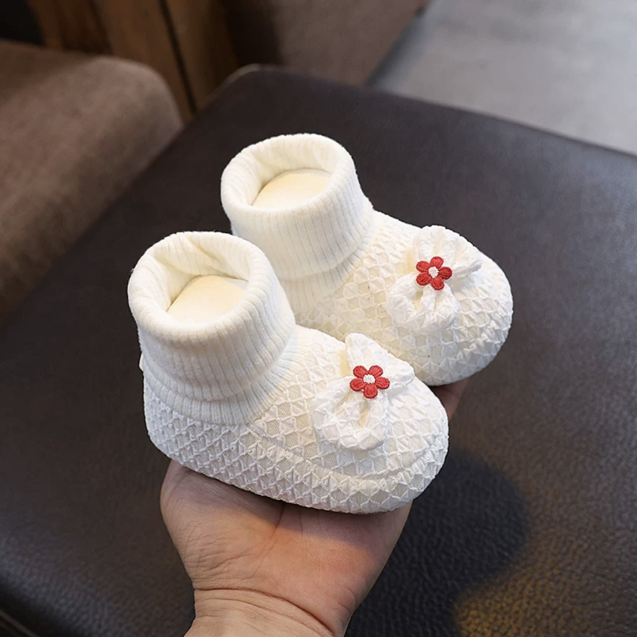 Chaussures pour bébé à semelle souple et doublure polaire