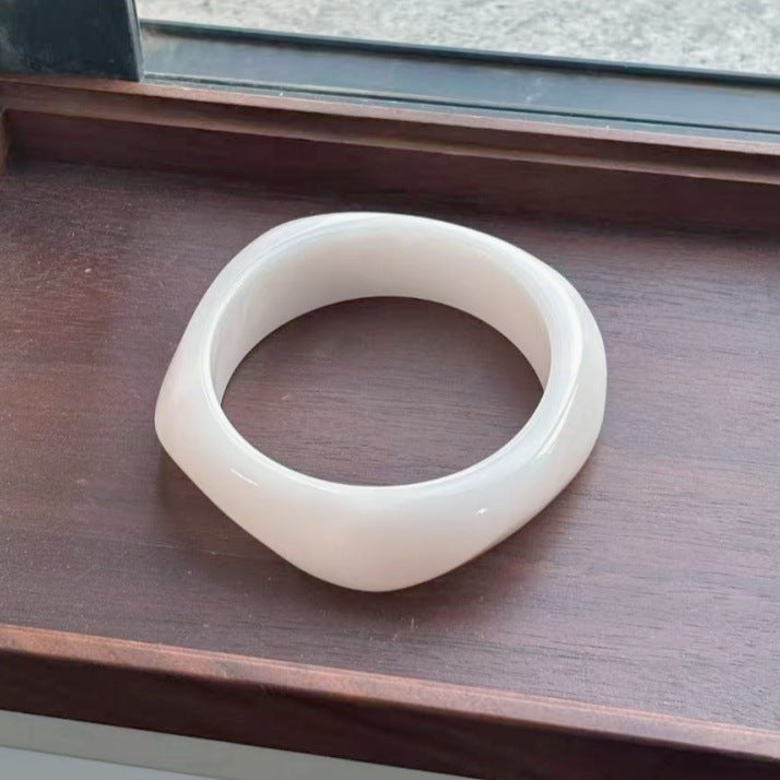 Bracelet géométrique irrégulier en résine pour femme