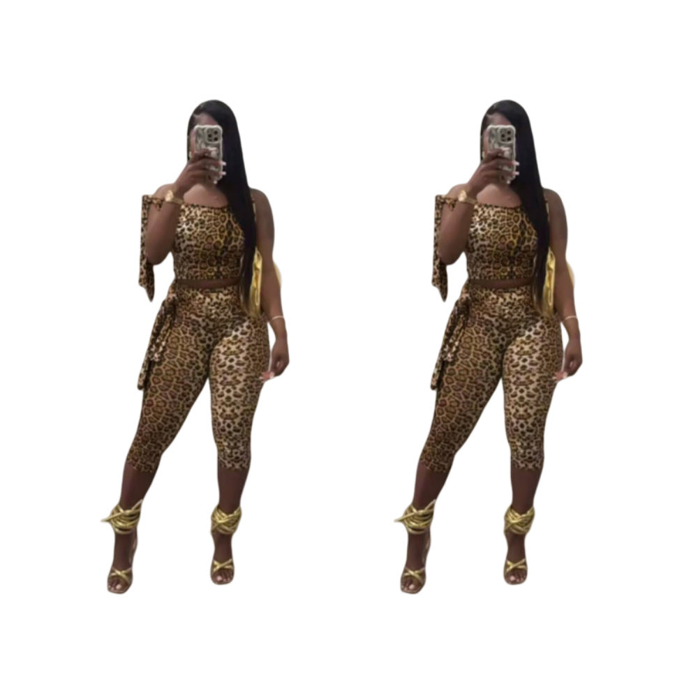 Ensemble gilet lacé imprimé léopard et pantalon court