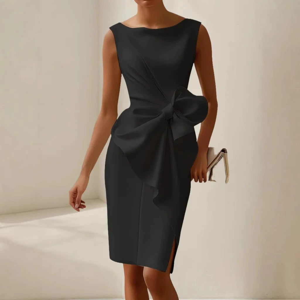 Robe sans manches avec gilet et nœud décoratif