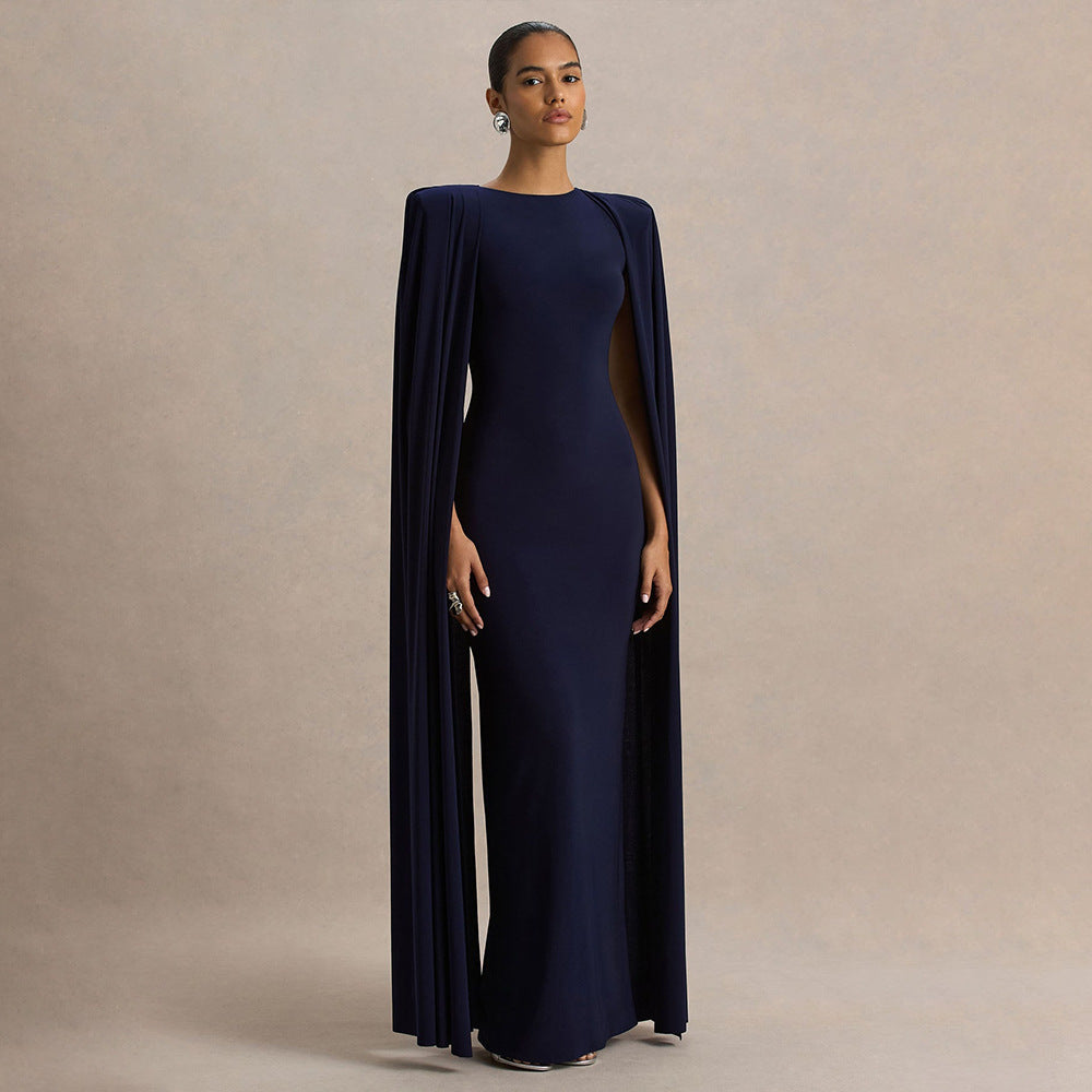 Robe longue plissée à col rond