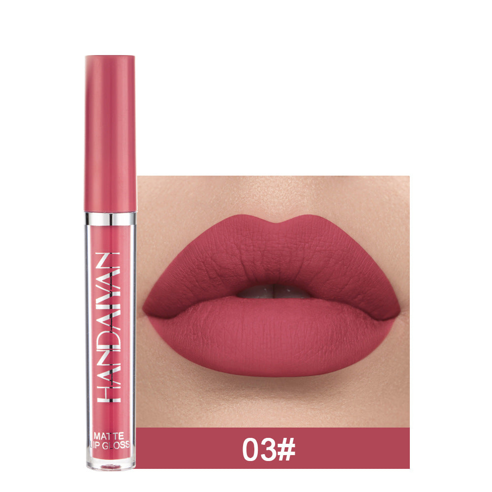 Rouge à lèvres liquide mat en 12 couleurs