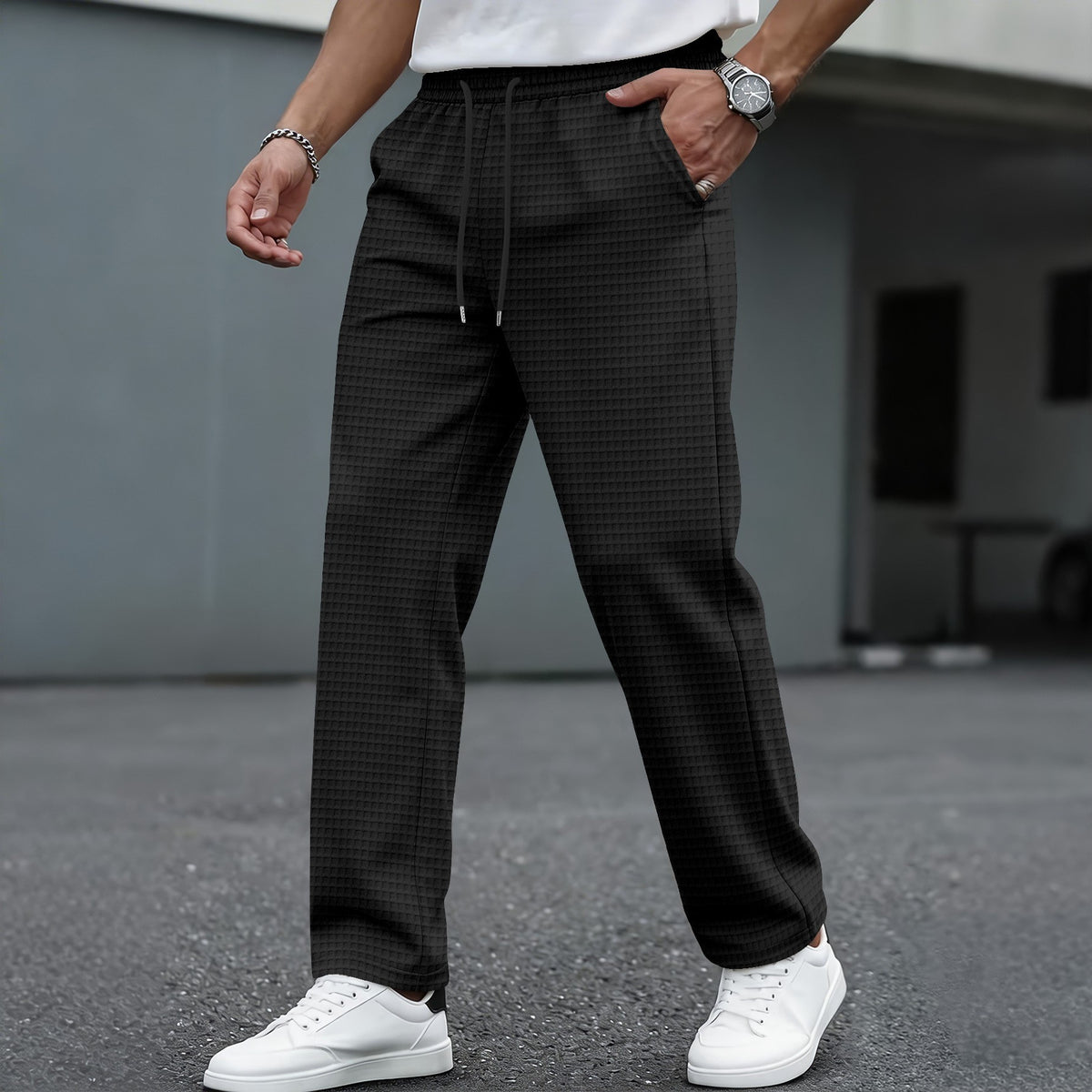 Nouveau pantalon décontracté pour homme à grands carreaux et cordon de serrage ; pantalon léger, respirant et confortable, à coupe droite et poches.