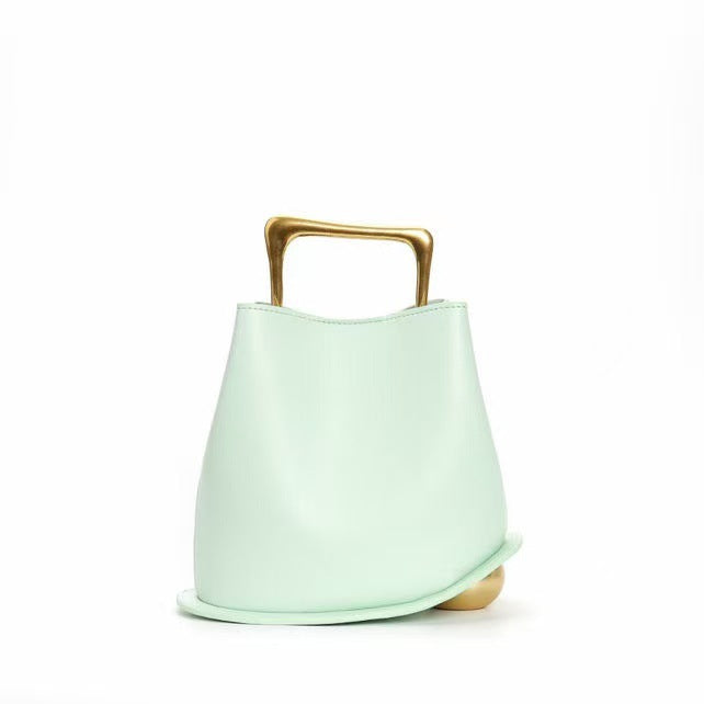 Sac seau en cuir véritable avec bandoulière réglable